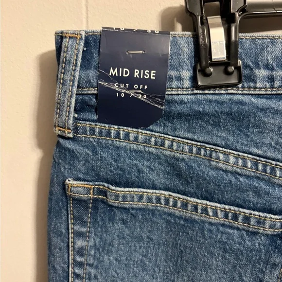 Lucky Brand Distressed Blue Jean Shorts No Stretch - Picture 5 of 6